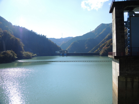 20131117-01_midori-lake.JPG